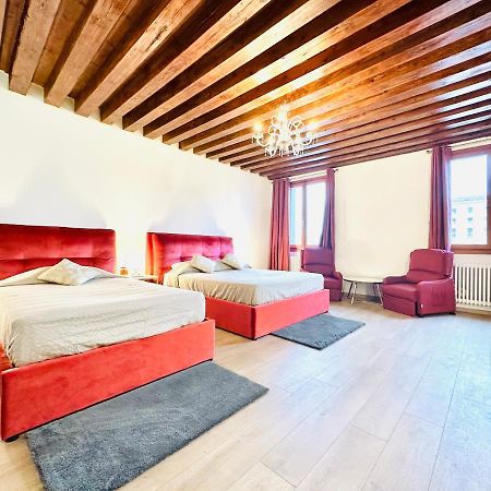 Venice Luxury Suites Екстер'єр фото