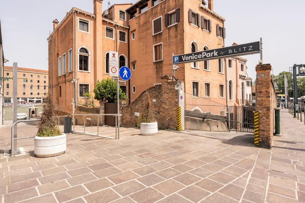 Venice Luxury Suites Екстер'єр фото