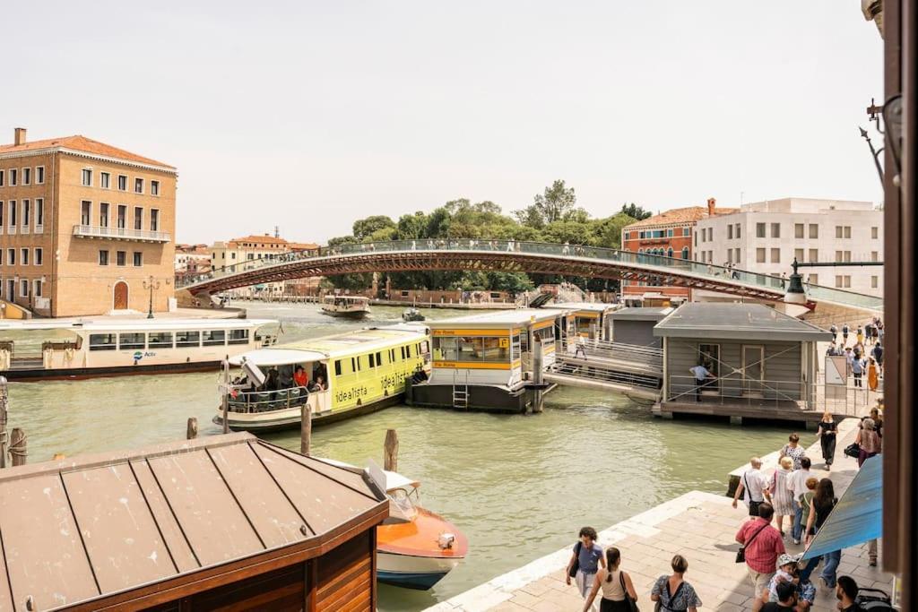 Venice Luxury Suites Екстер'єр фото