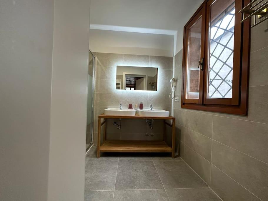 Venice Luxury Suites Екстер'єр фото